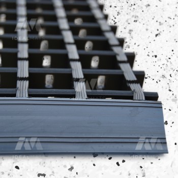 Scraper-Step Outdoor Doormat